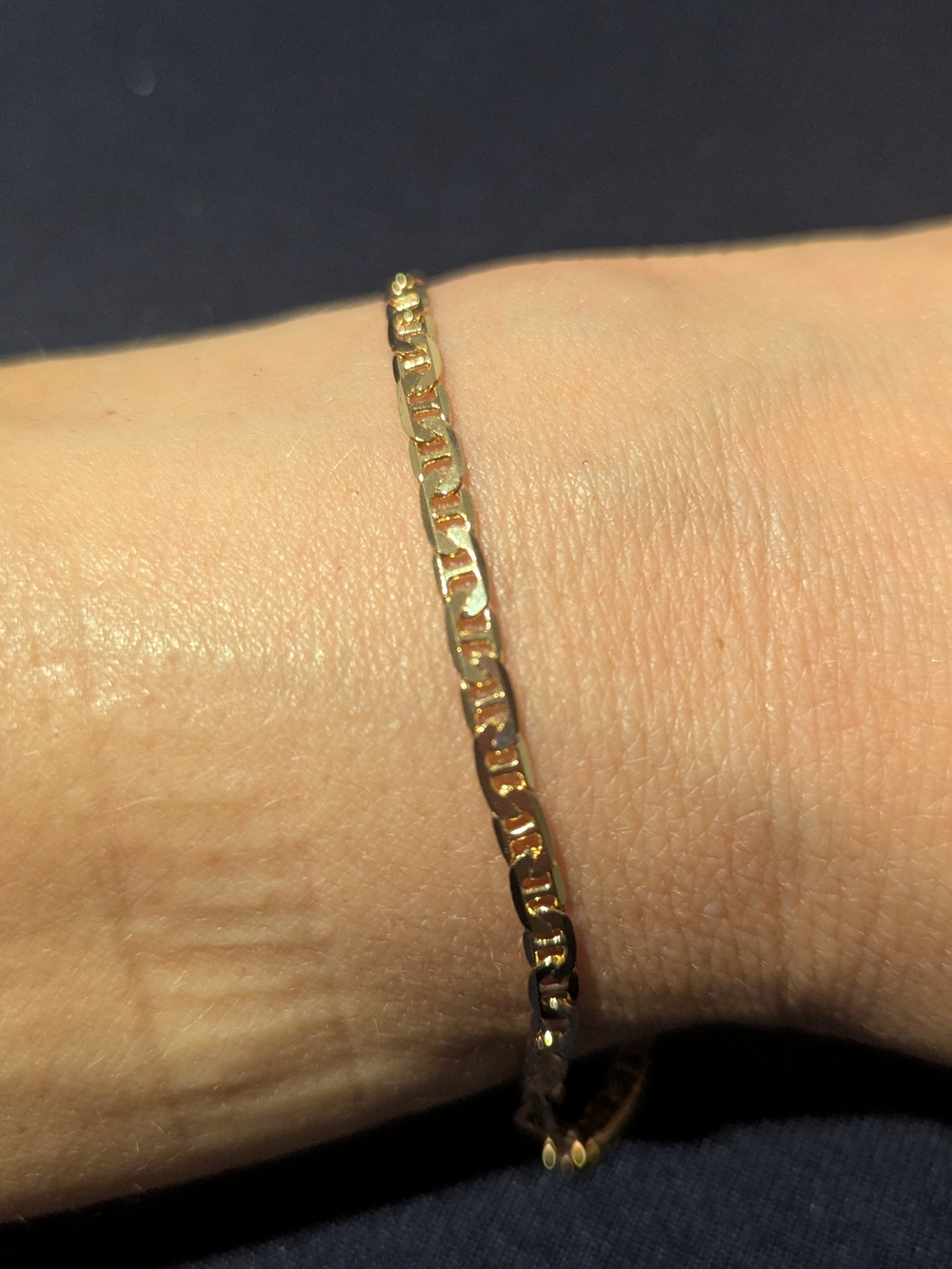 Gold Link Chain Bracelet for Women - Elegant Minimalist Style 8 Inches